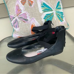 Mina Marissa Black Flats